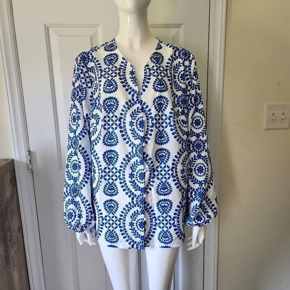 NWOT SHEIN LONG SLEEVE BUTTON DOWN ROYAL BLUE AND WHITE BLOUSE SIZE 1XL